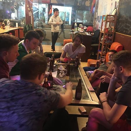Halong Happy Hostel (Adults Only) Hạ Long Ngoại thất bức ảnh