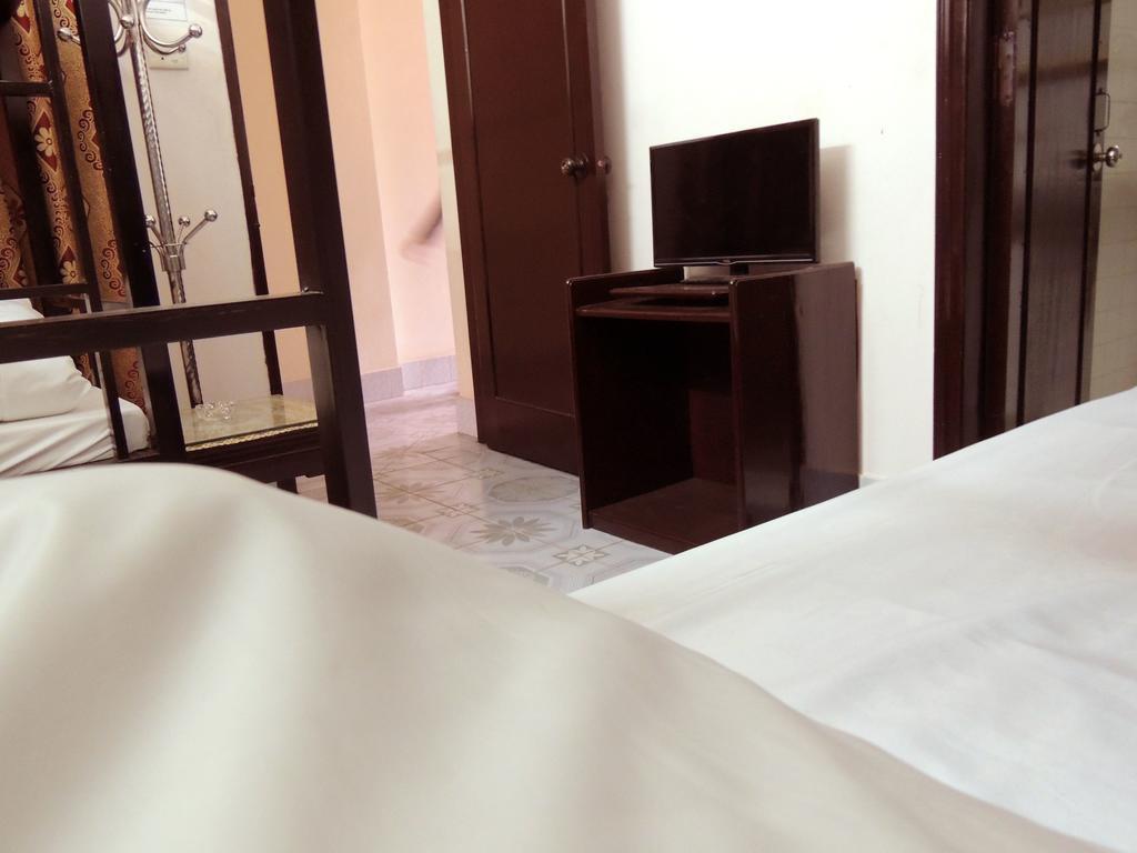 Halong Happy Hostel (Adults Only) Hạ Long Ngoại thất bức ảnh