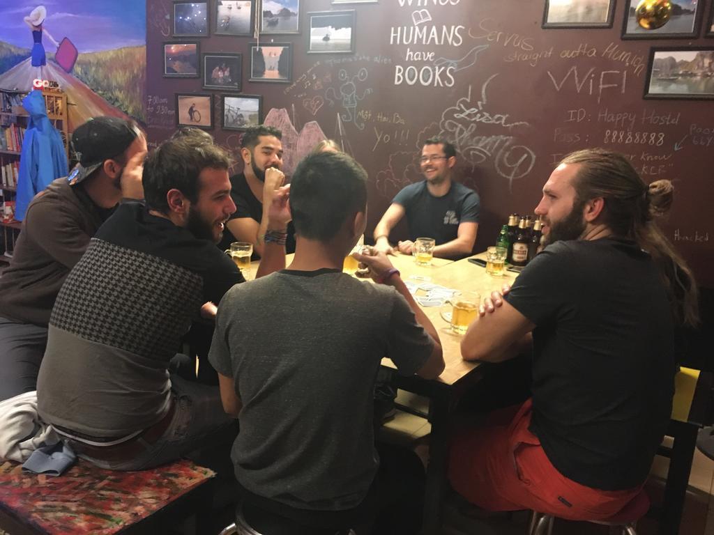 Halong Happy Hostel (Adults Only) Hạ Long Ngoại thất bức ảnh
