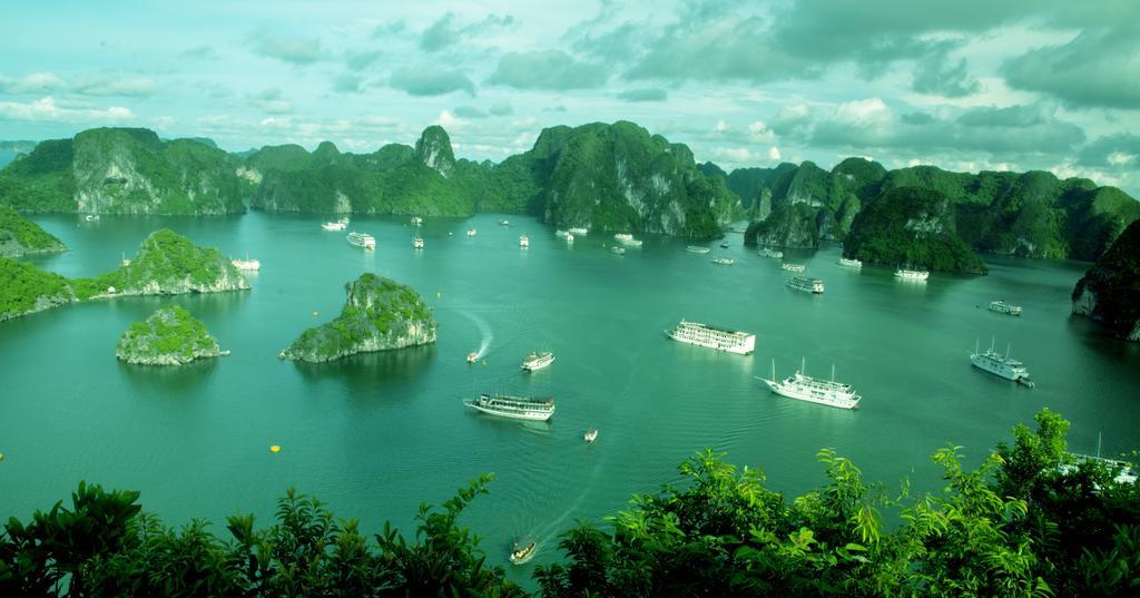 Halong Happy Hostel (Adults Only) Hạ Long Ngoại thất bức ảnh